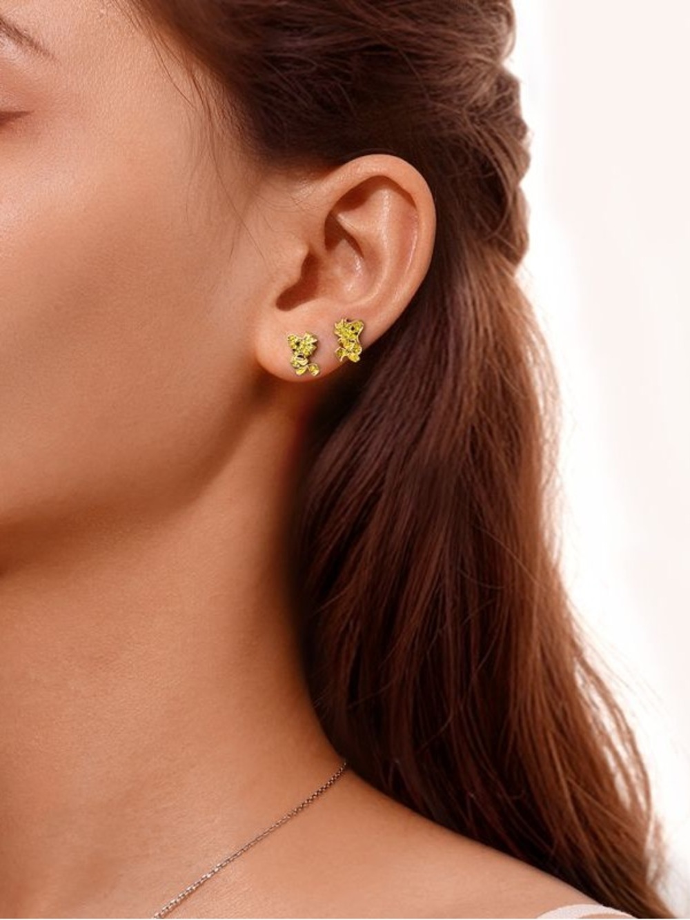 18K Gold / 925 Sterling Silver Peanuts Woodstock Yellow Gemstone Stud Earrings - Picture 2 of 7